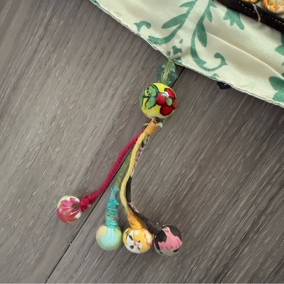 Pier 1 Imports Bird and Butterfly Table Runner Colorful Bohemian Classic Tassel - Picture 2 of 7